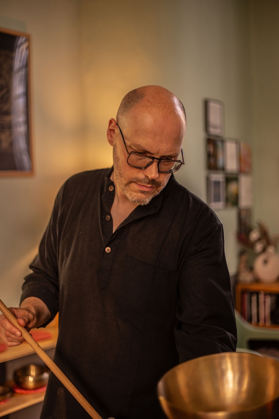 Antoine — Praticien bien-être, bols chantants